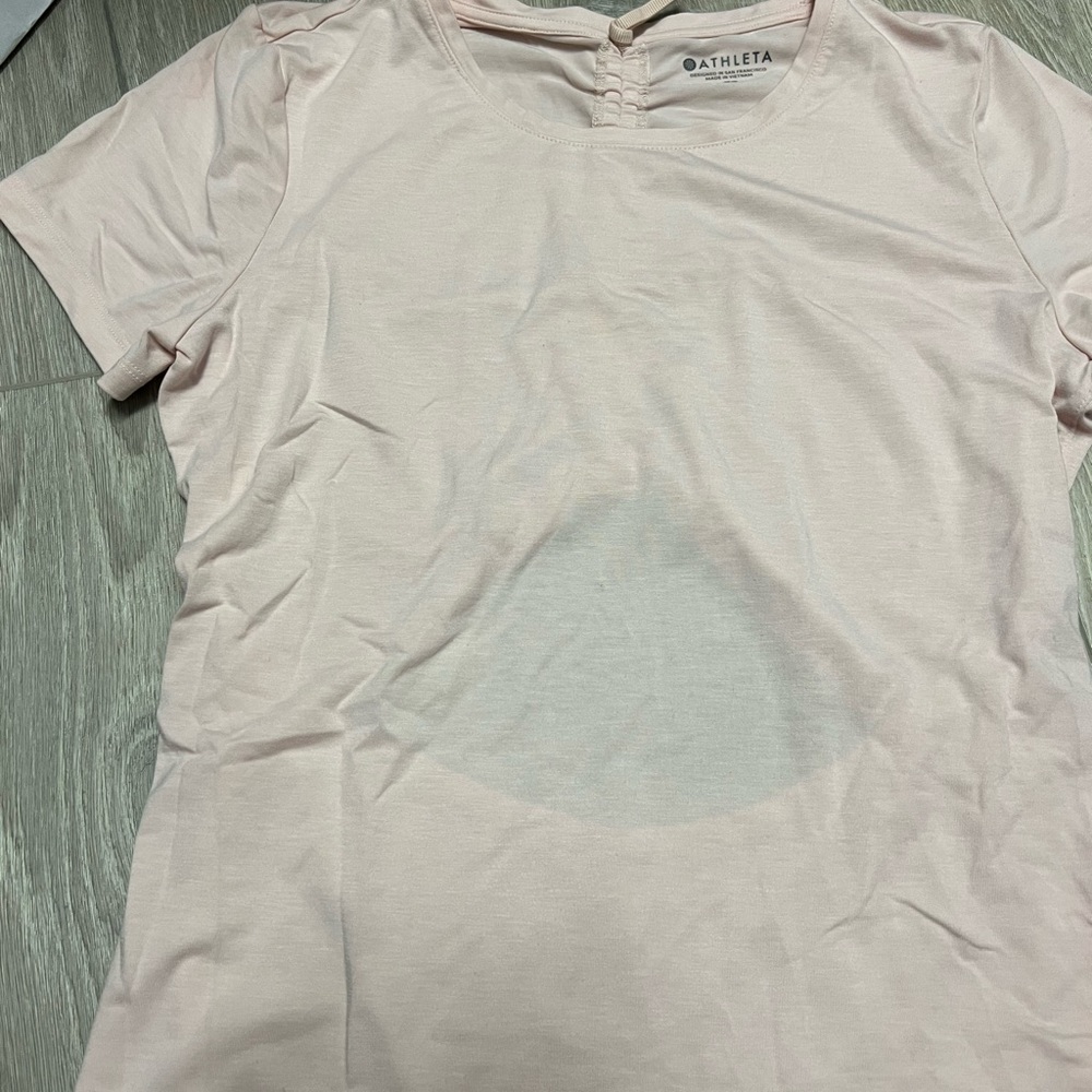 Athleta train tee